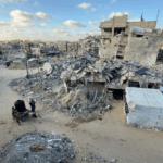 غياب القيادة يترك غزة وحدها في مواجهة الكارثة