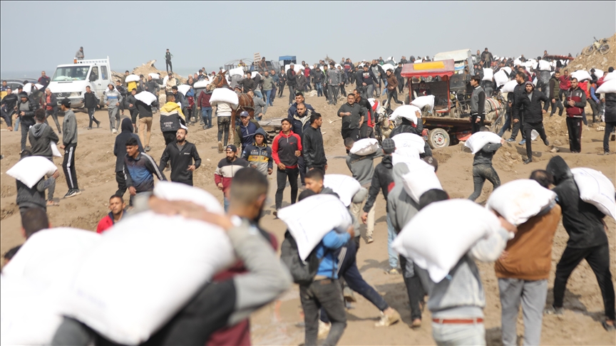 Read more about the article الأونروا تستعد لاستئناف توزيع الطحين في غزة الأسبوع المقبل