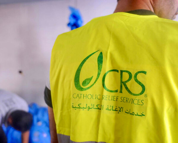 رابط التسجيل: الإغاثة الكاثوليكية (CRS) توزع (شوادر +&hellip;
