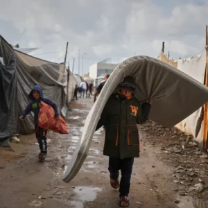 أمجد الشوا: 1.5 مليون فلسطيني بلا منازل في&hellip;