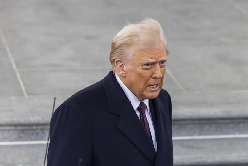 Read more about the article تقرير صحفي: واشنطن بوست تكشف اللحظة الحاسمة التي أوقفت قرار ترامب بشن هجوم على إيران