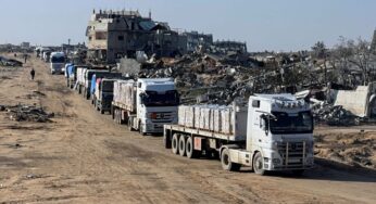 الجيش الإسرائيلي يحذّر من تدفّق شاحنات المساعدات وتعزيز نفوذ حماس في غزة