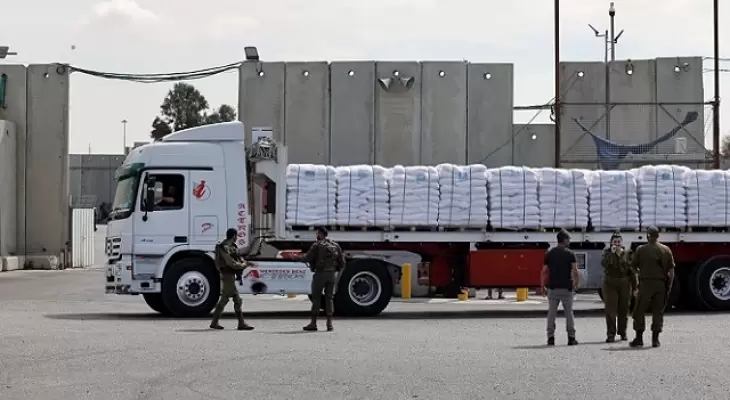 الهلال الأحمر الفلسطيني يرسل 9 شاحنات تحمل أكثر من 3.2 مليون وحدة دواء إلى غزة لدعم المستشفيات