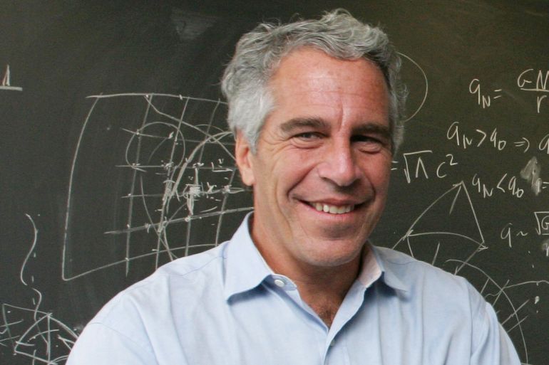 Read more about the article القصة كاملة : جيفري إبستين: حياة ملياردير تحوّلت إلى فضيحة عالمية