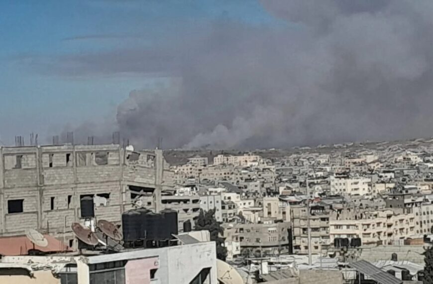 غزة تودع يومها بـ 11 شهيدًا بينما إسرائيل تحرق الشمال وتغتال قياديًا في حماس